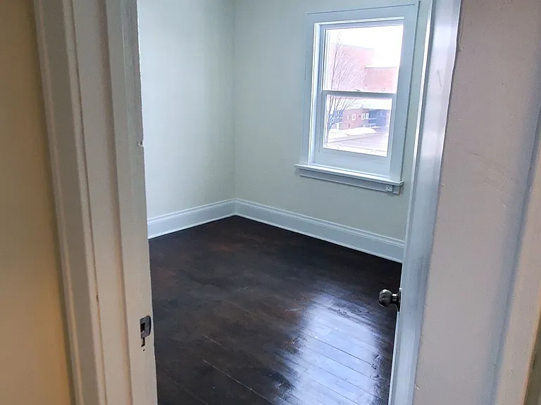 244 Albert St W — Photo 25