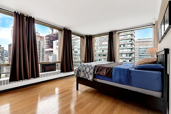 Rented by Cooper & Cooper Real Estate | media 31