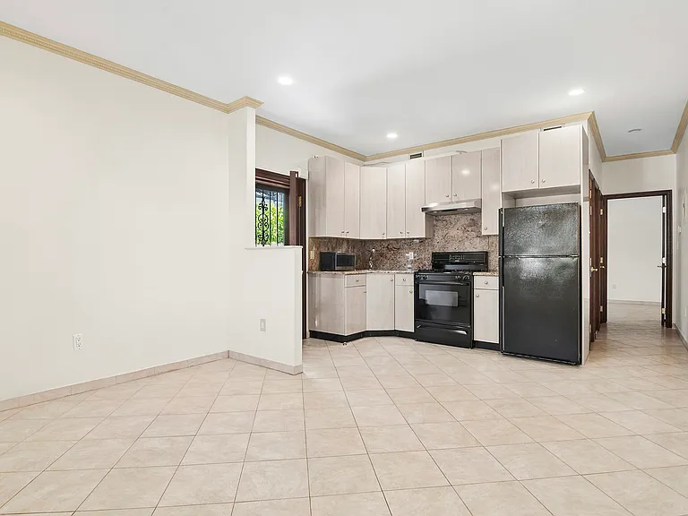 8417 11th Ave #B — Photo 3