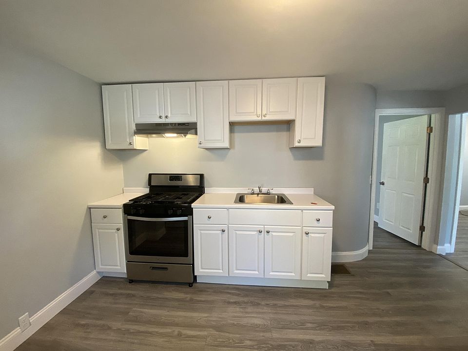 6 Burke St #6, Nashua, NH 03060 | Zillow