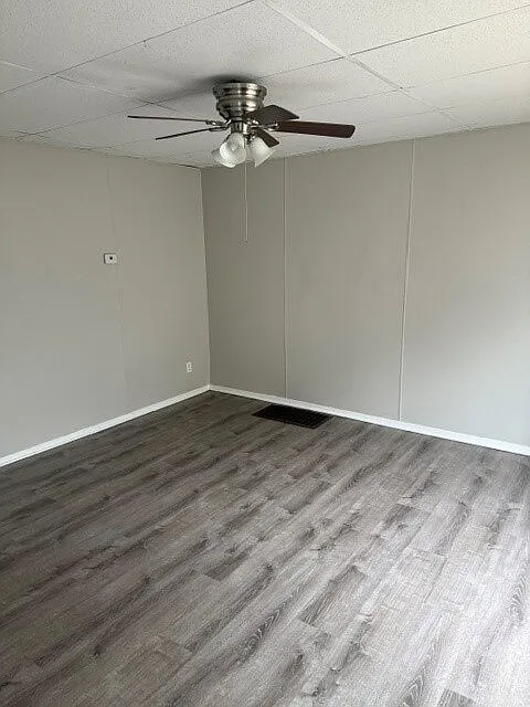 3 bed, 1.0 bath, $1,600 — Photo 4