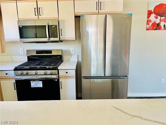 5th image of 5750 E Hacienda Ave Unit 206