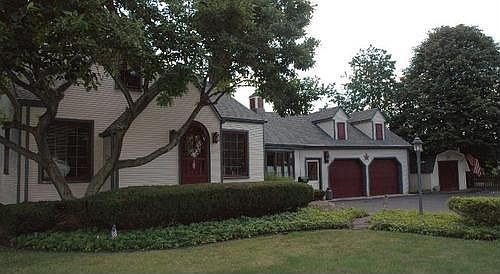 1st image of 429 Orlo Ln