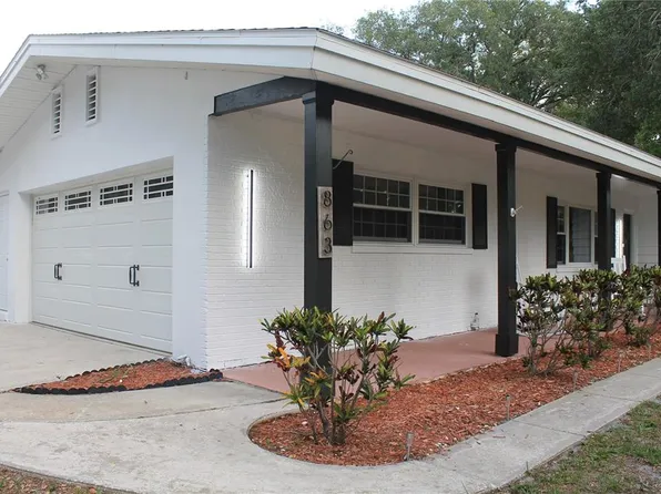 863 Bay Breeze Ter, Largo, FL 33770