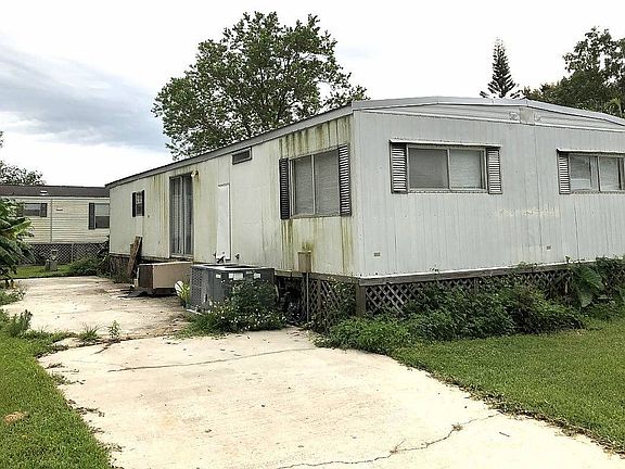 3rd image of 252 Lakeside Dr #231