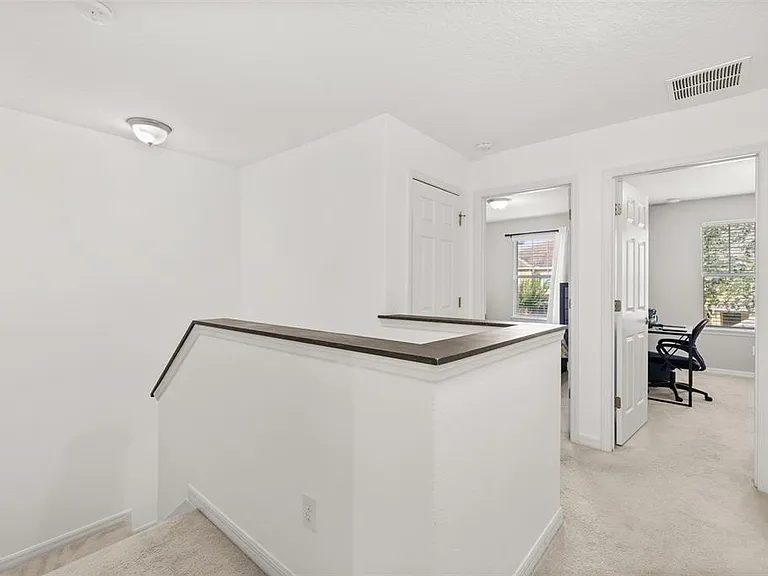 7435 Ripplepointe Way — Photo 31