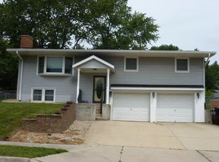 533 Kleemann Dr, Clinton, IL 61727