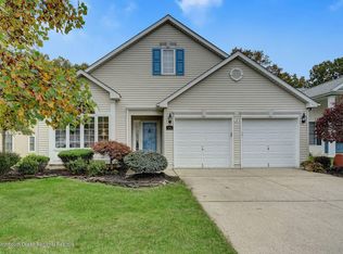 14 Baltusrol Dr, Jackson, NJ 08527