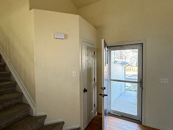 2nd image of 390 Mercator Ave