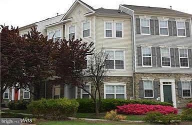 1st image of 21804 Dragons Green Sq