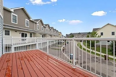 632 Gateway Pl — Photo 10