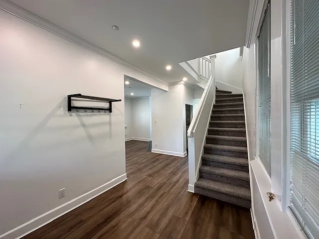2878 W 8th Ave — Photo 11