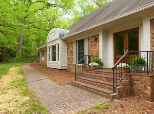 710 Old Post Rd, Sandy Springs, GA 30328