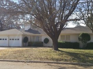 1707 E 8th St, Petersburg, TX 79250