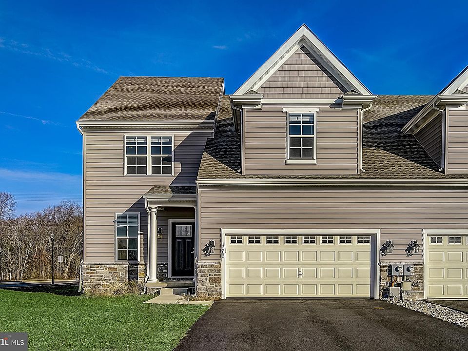 1st image of 1303 Carrick Ct