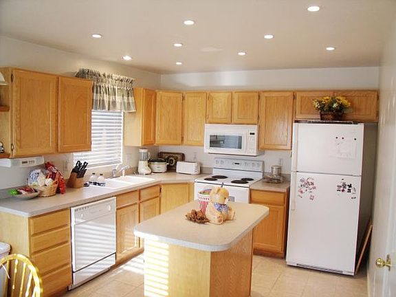 Updated kitchen lighting