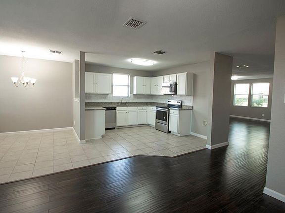 5th image of 2931 Sheridan Ln
