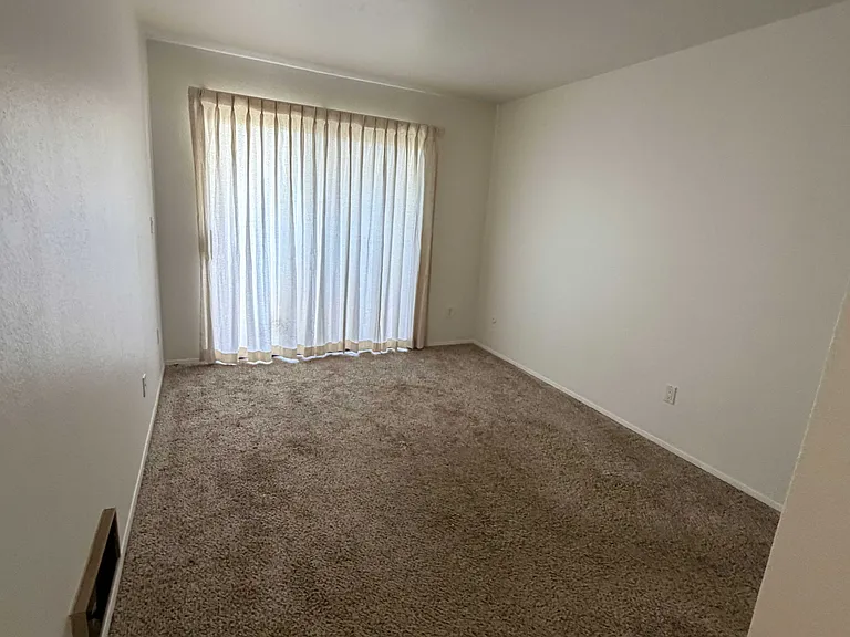 5545 Kiowa Dr #1 — Photo 12