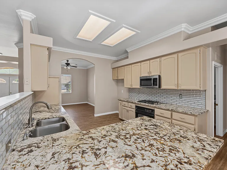 7005 Colony Park Dr — Photo 19