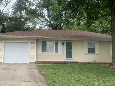 3241 W Olive Street, Springfield, MO, 65802