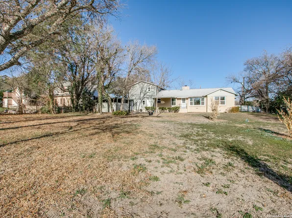362 W Broadview Dr, San Antonio, TX 78228