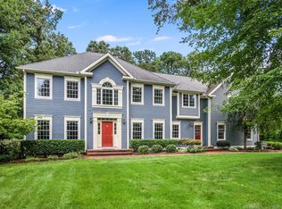 28 Mockingbird Ln, Glastonbury, CT 06033