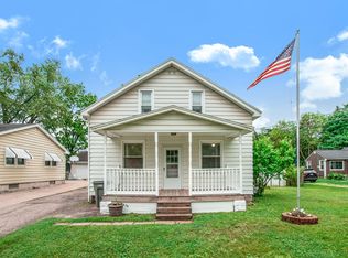 860 Jones St NW, Grand Rapids, MI 49544