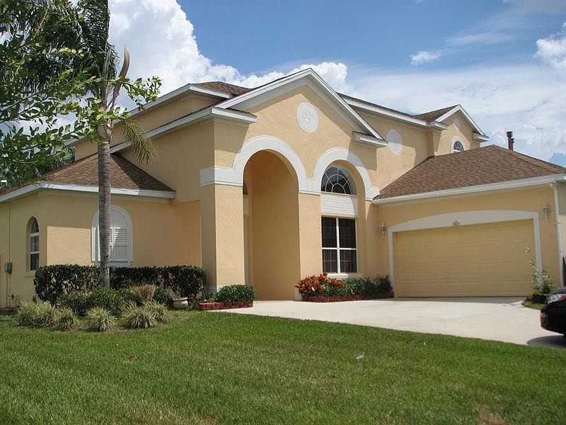 1st image of 2852 Majestic Isle Dr