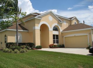 2852 Majestic Isle Dr, Clermont, FL 34711