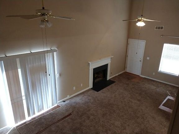 4th image of 314 Autumn Lake Dr