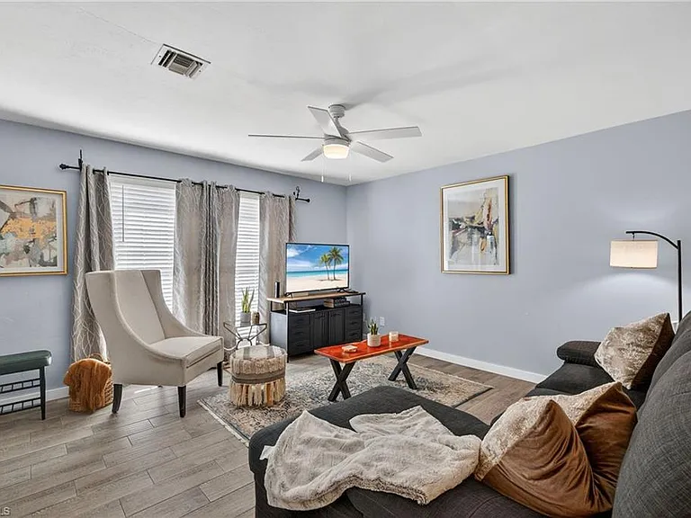3372 Alouette Cir #1 — Photo 4