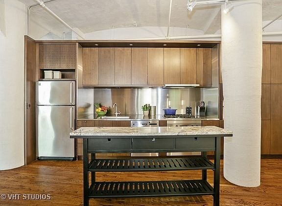 4th image of 1322 S Wabash Ave #109
