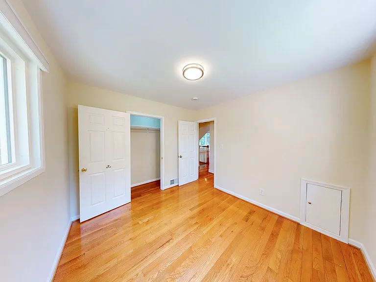 2518 Harmon Rd — Photo 13
