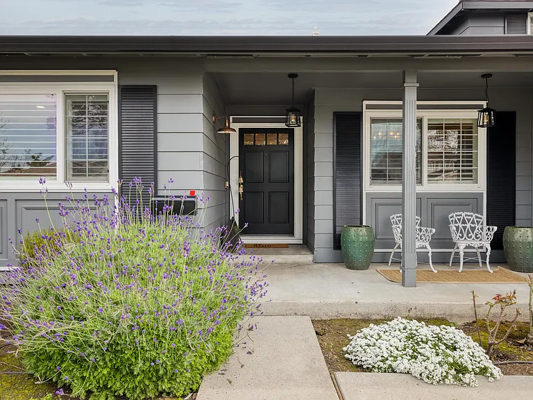Seabury Dr — Photo 6