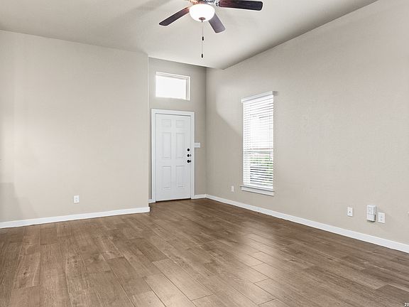 4th image of 2213-2215 AVERY VILLAGE