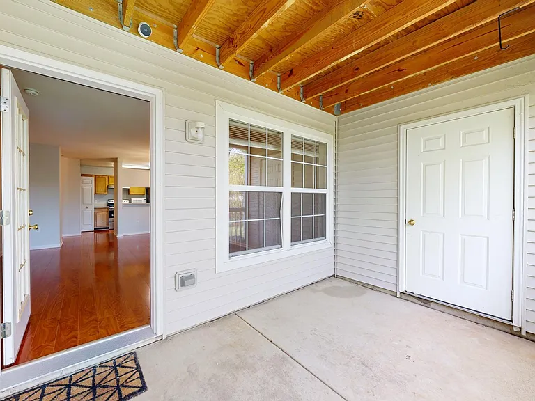 2771 S Knightsbridge Cir — Photo 10