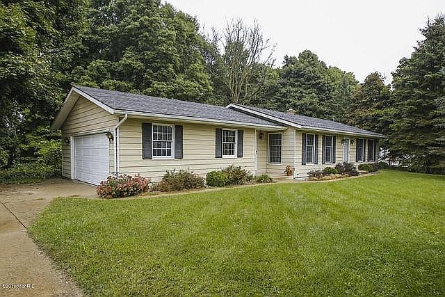1st image of 7683 N Gleneagle Dr