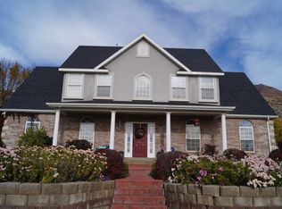 687 Mohican Ln, Pleasant Grove, UT 84062