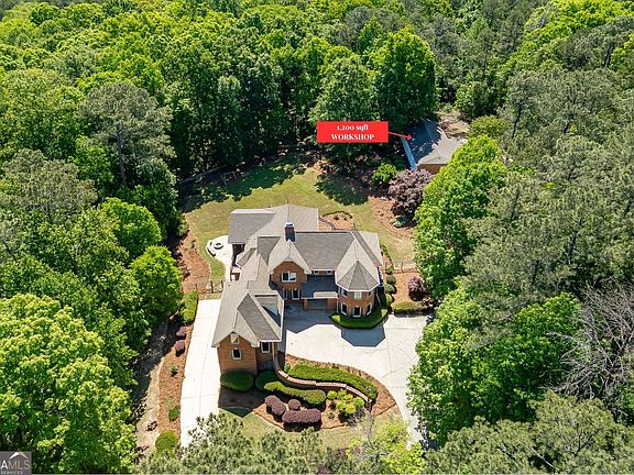 2nd image of 4405 Clack Rd