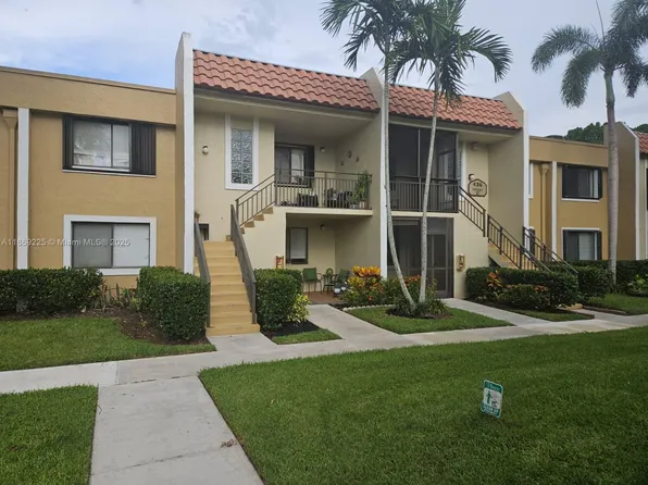 436 Lakeview Dr APT 104, Fort Lauderdale, FL 33326