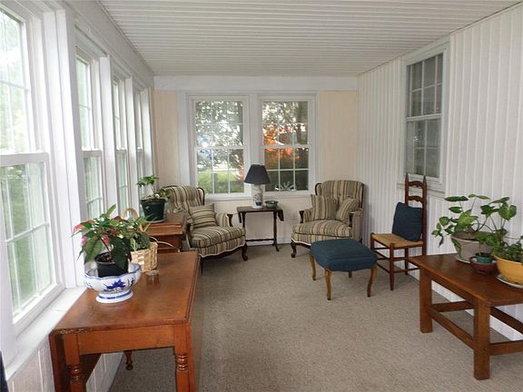 3rd image of 5 James Ave