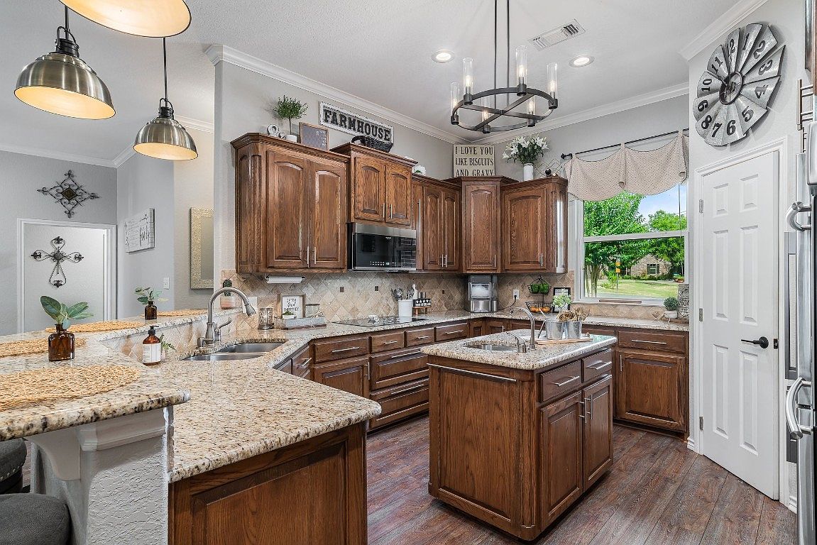 3909 Angelina Ct N, Granbury, TX 76049 Zillow