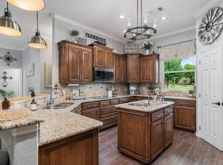 3909 Angelina Ct N, Granbury, TX 76049