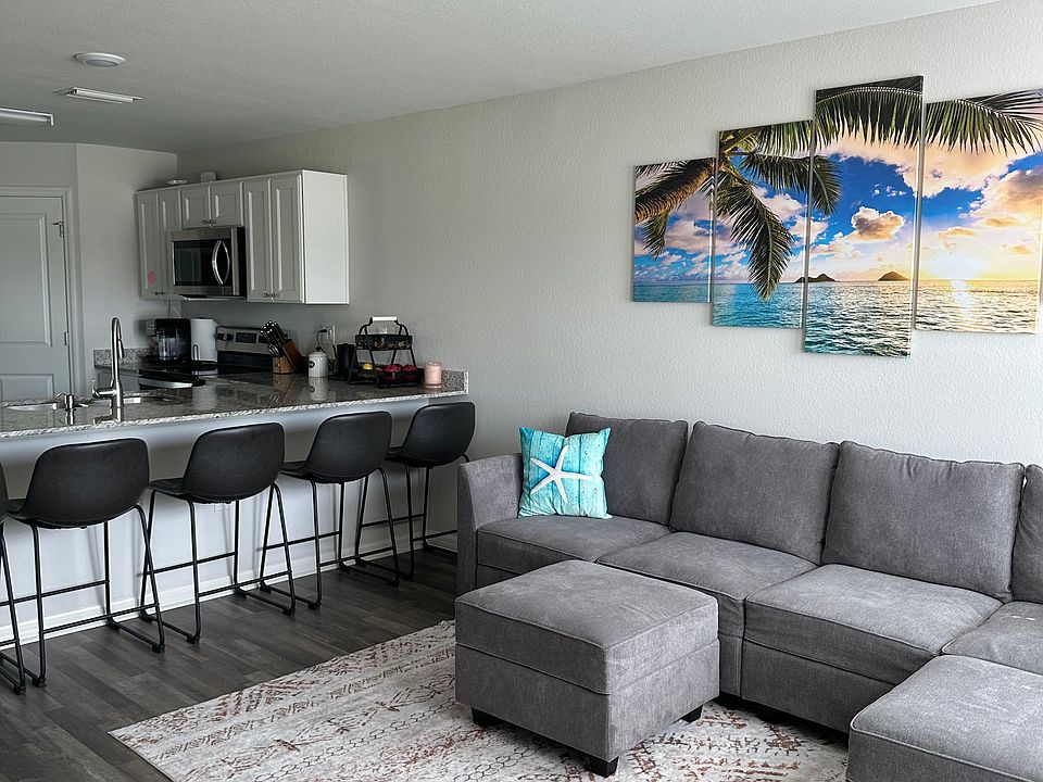 1st image of 2900 S Biscayne Dr #4