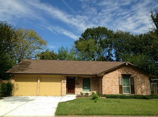 9270 Friendship Rd, Houston, TX 77080