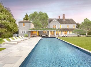 33 Christopher St, Southampton, NY 11968