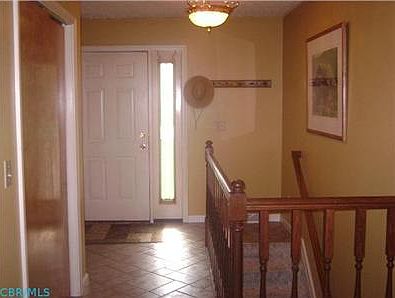 4th image of 2970 Sterling Dr NW