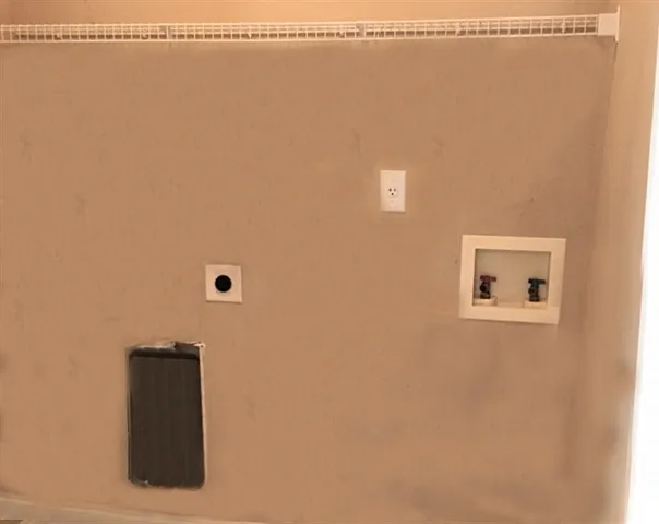 1304 Carol Oaks Dr — Photo 26