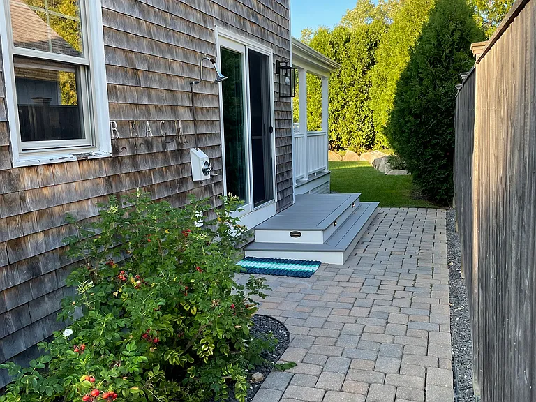 7 Laurel Ln — Photo 4