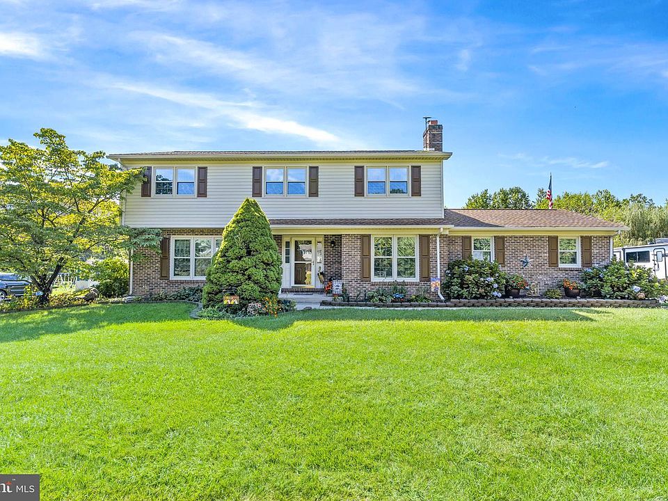 1st image of 645 Clifton Dr #160